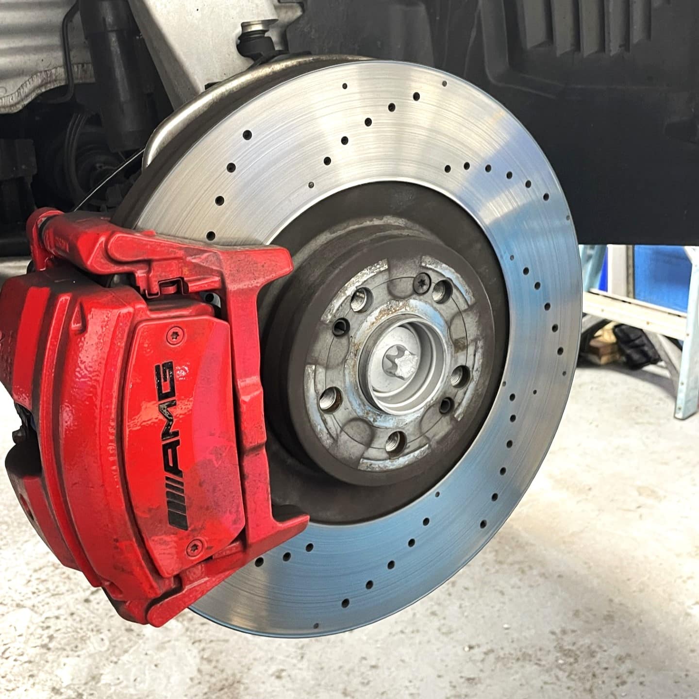 mercedes brake repairing services